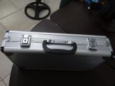 L2 - Maleta Em Aluminio Forrada